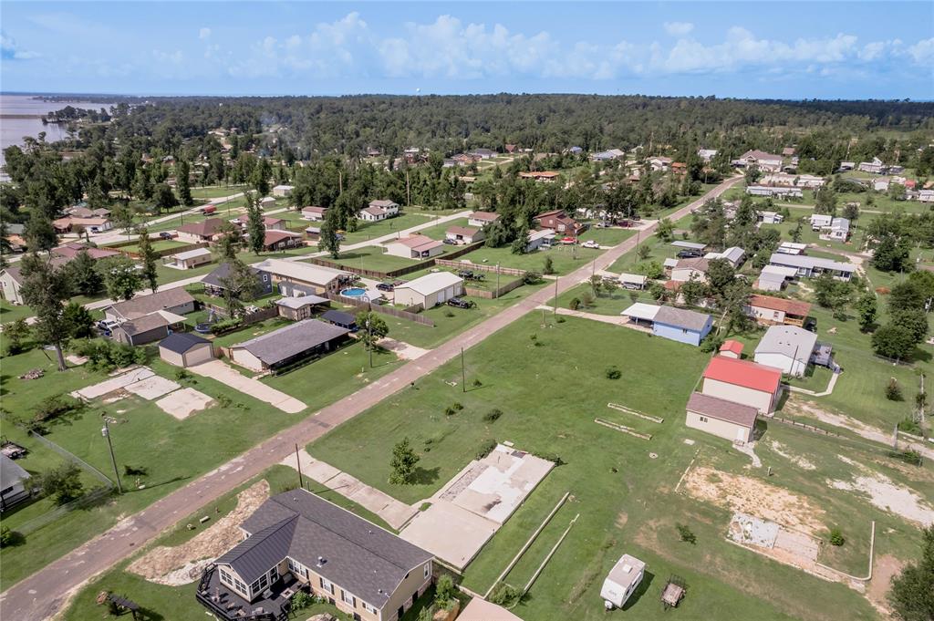 279 S Oak Lee Drive, Onalaska, Texas image 22