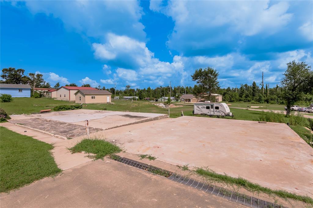 279 S Oak Lee Drive, Onalaska, Texas image 9