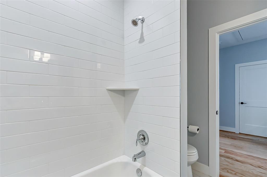 1838 W Tidwell Road, Houston, Texas image 43