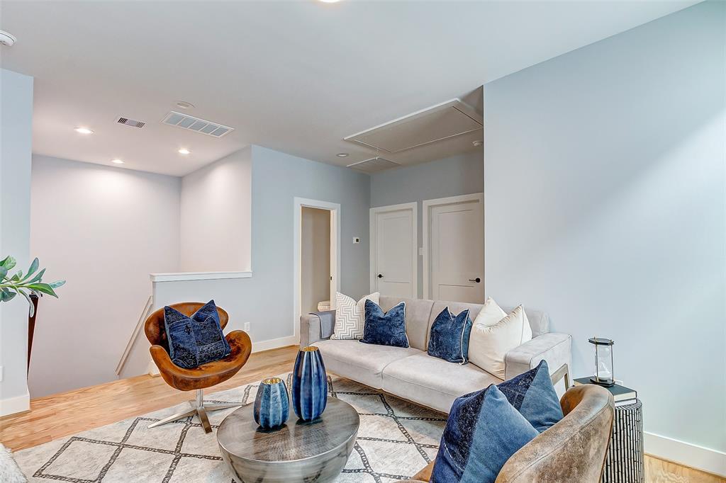 1838 W Tidwell Road, Houston, Texas image 23