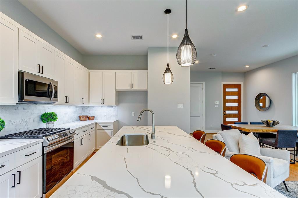 1838 W Tidwell Road, Houston, Texas image 14