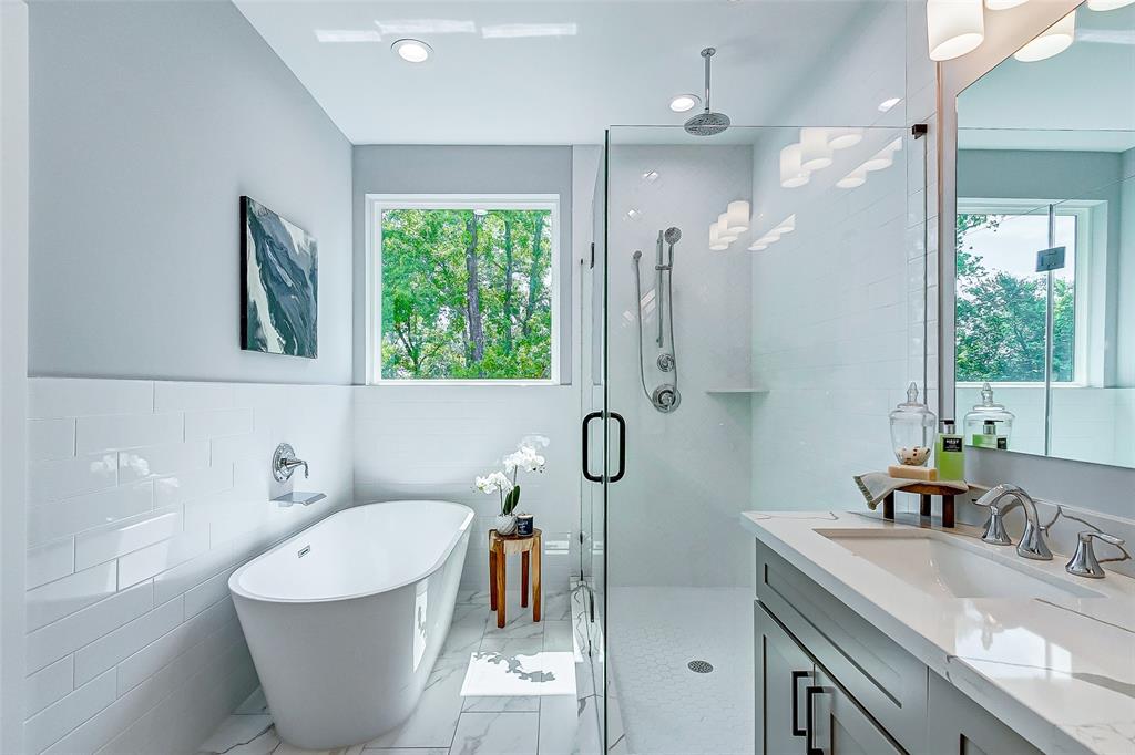 1838 W Tidwell Road, Houston, Texas image 30
