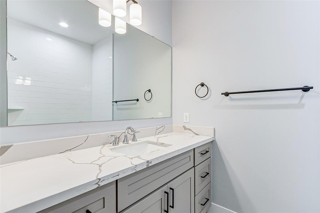 1838 W Tidwell Road, Houston, Texas image 42