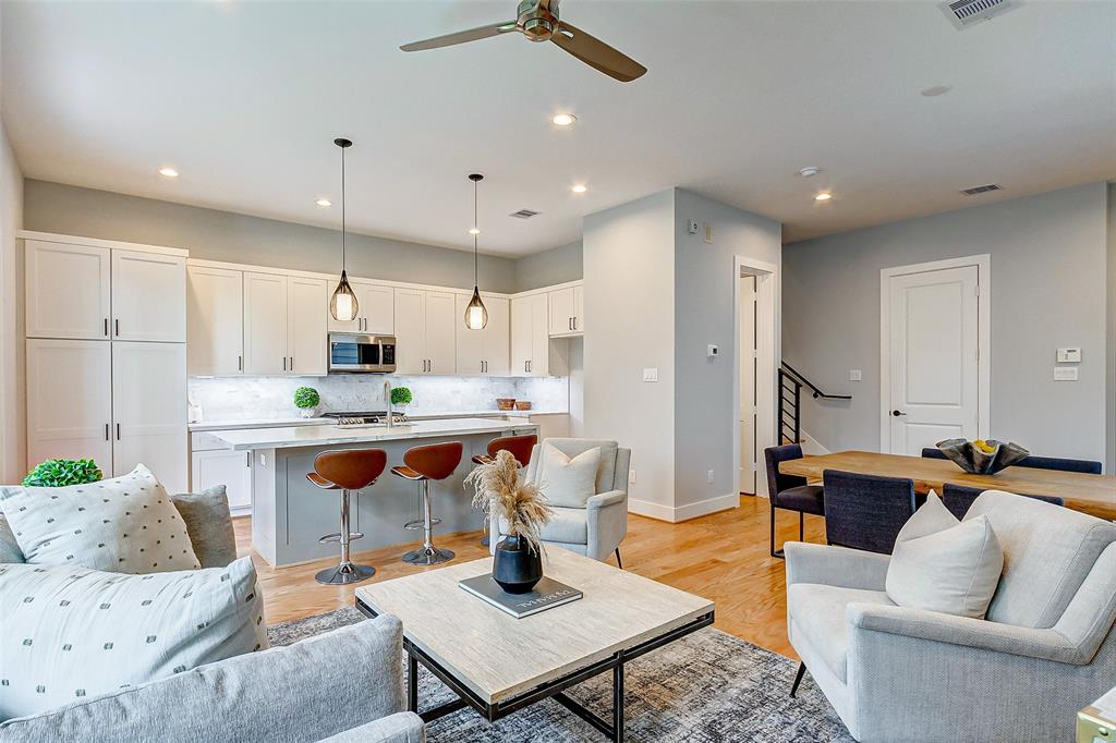 1838 W Tidwell Road, Houston, Texas image 1