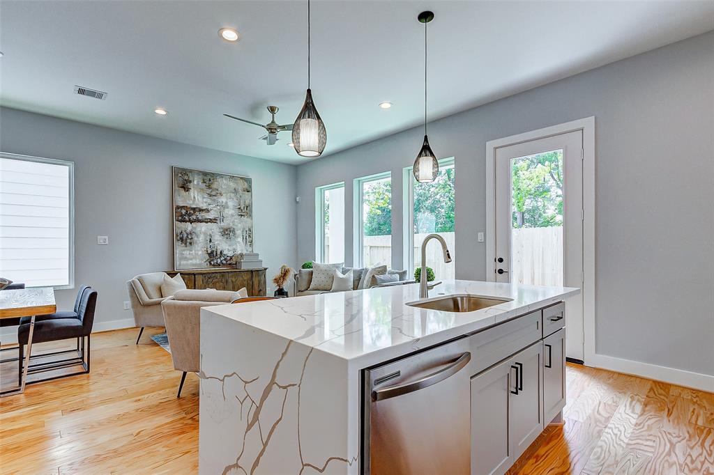 1838 W Tidwell Road, Houston, Texas image 18