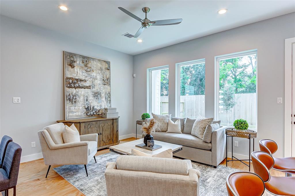 1838 W Tidwell Road, Houston, Texas image 11