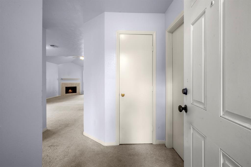 15819 Nutcracker Court