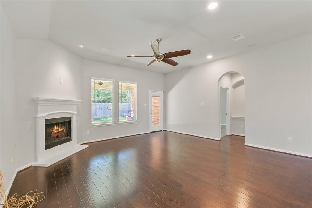 14509 Diamond Park Lane, Conroe, Texas image 6