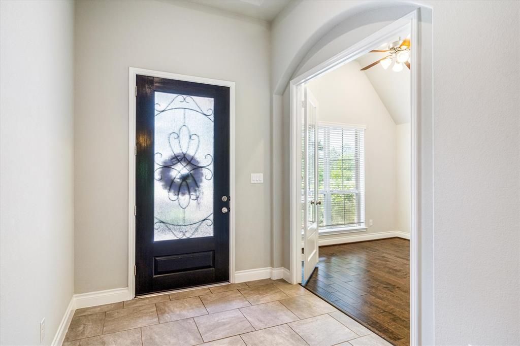 253 Trillium Park Loop, Conroe, Texas image 4