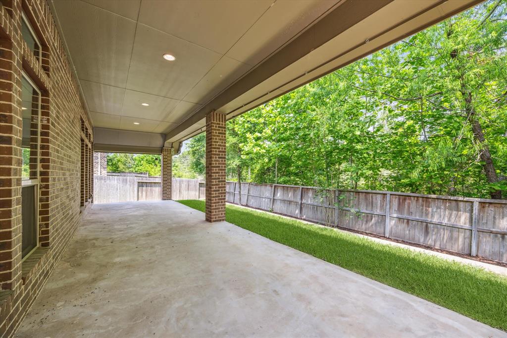 253 Trillium Park Loop, Conroe, Texas image 28