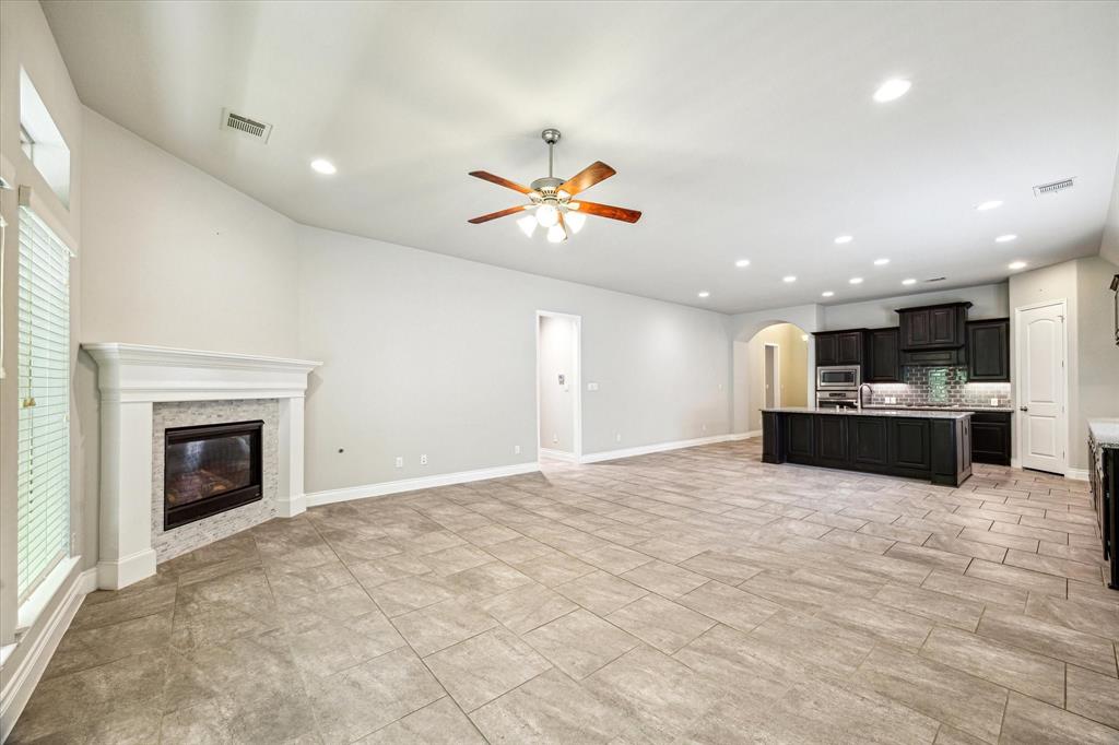 253 Trillium Park Loop, Conroe, Texas image 15