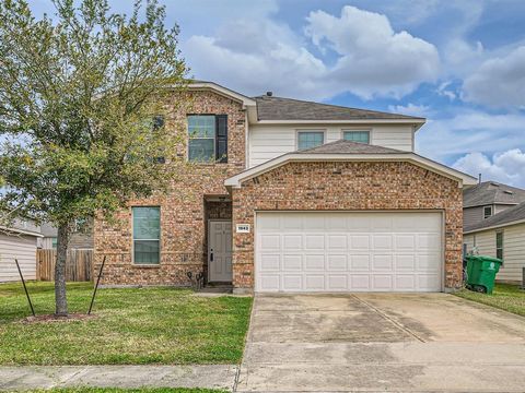 Single Family Residence in Houston TX 1943 Helvick Boulevard.jpg