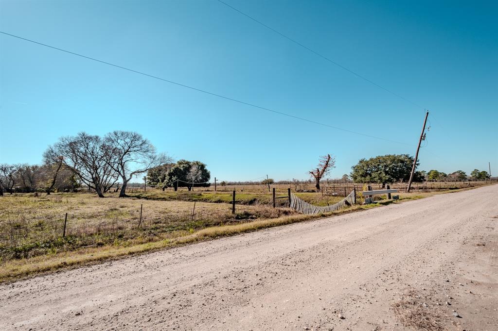 8261 County Road 605 Sawmill Road, Dayton, Texas image 4