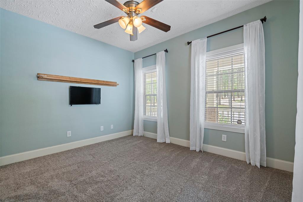 519 Dodge Oakhurst Road, Huntsville, Texas image 26