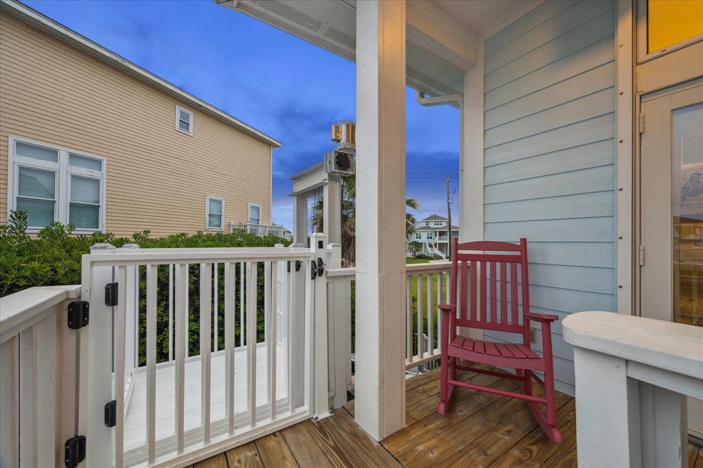 13839 Windlass Circle, Galveston, Texas image 33