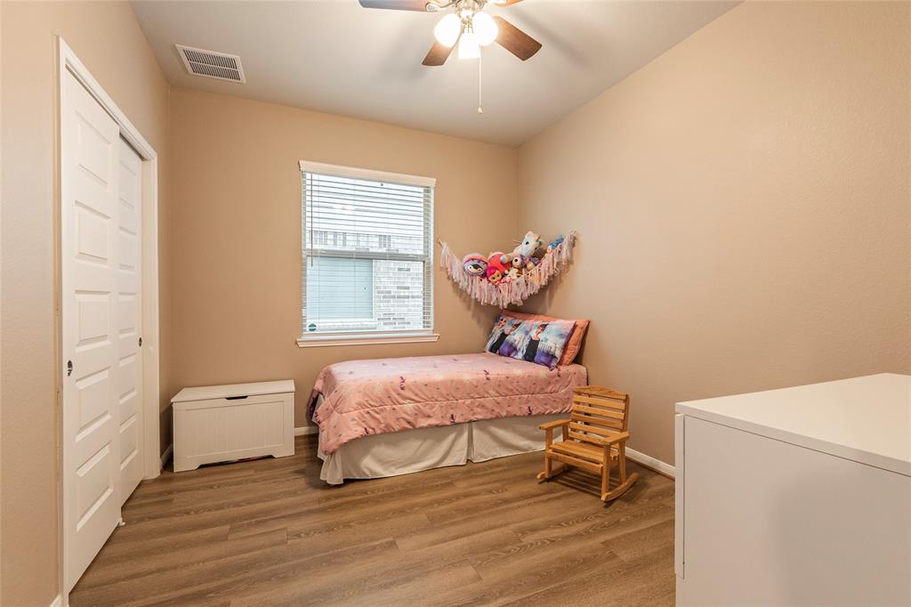 6327 Lemon Balm Lane, Crosby, Texas image 18