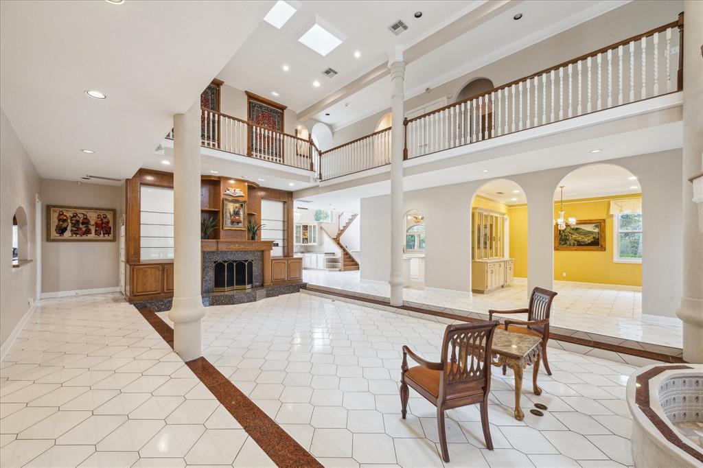 1204 Cowards Creek Drive, Friendswood, Texas image 19