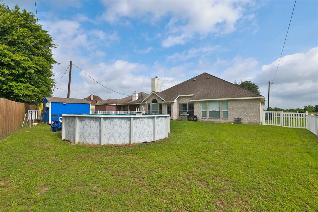 301 Redwood Street, Prairie View, Texas image 32
