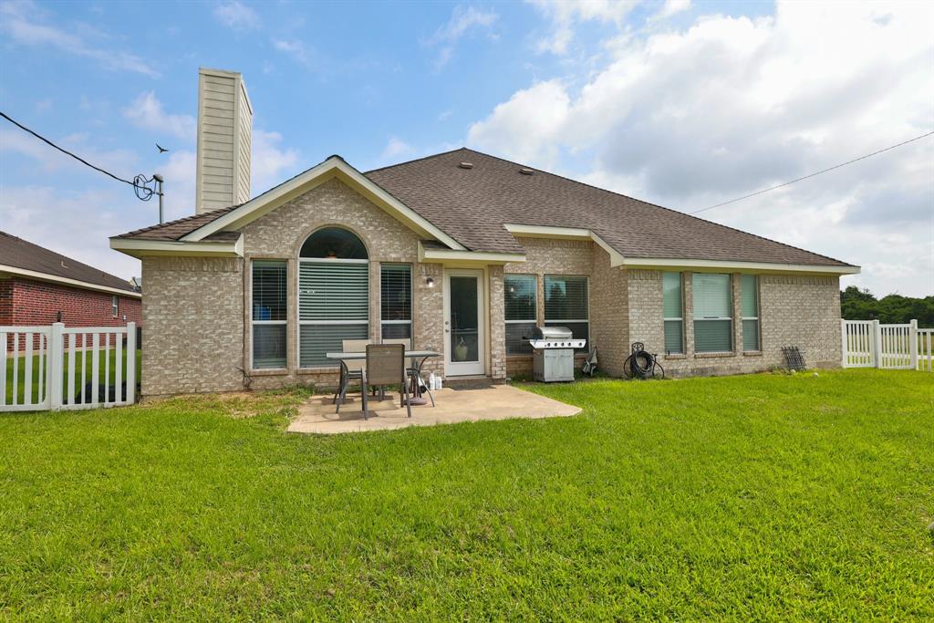 301 Redwood Street, Prairie View, Texas image 29