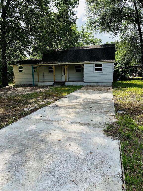 328 W Sherwood Drive, Livingston, Texas image 4