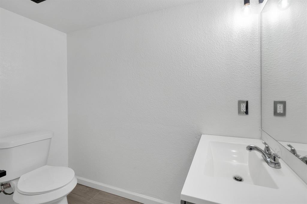 2120 El Paseo Street #1808, Houston, Texas image 19