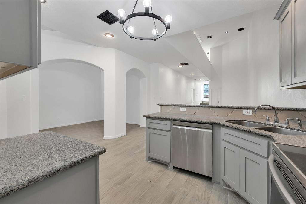 2120 El Paseo Street #1808, Houston, Texas image 12