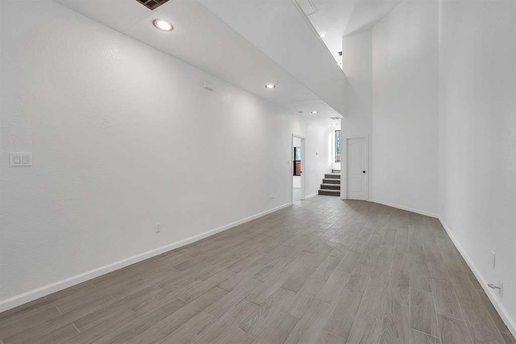 2120 El Paseo Street #1808, Houston, Texas image 17