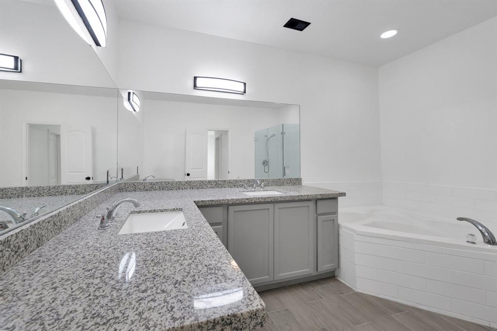 2120 El Paseo Street #1808, Houston, Texas image 27