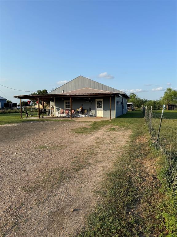 2310 Hopkins Road, Beasley, Texas image 1