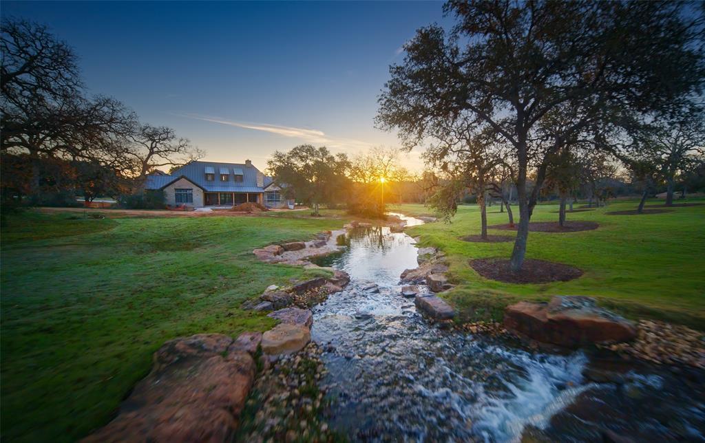 1670 Big Easy Ranch Lane, Columbus, Texas image 8
