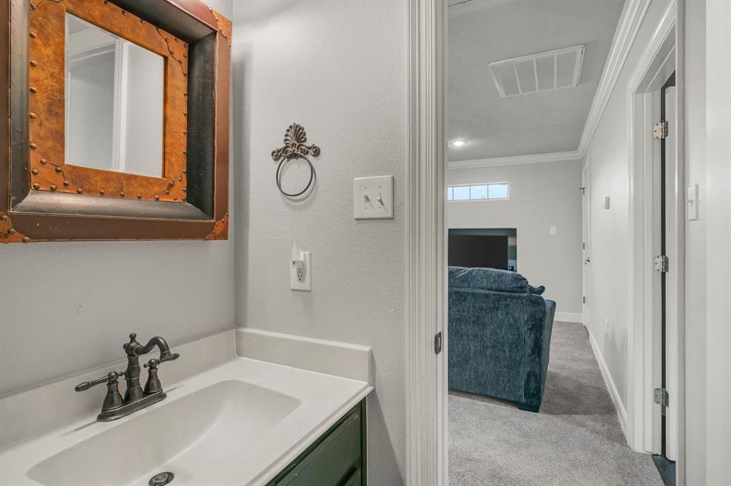 3905 Pleasant Hill Court, Port Arthur, Texas image 28