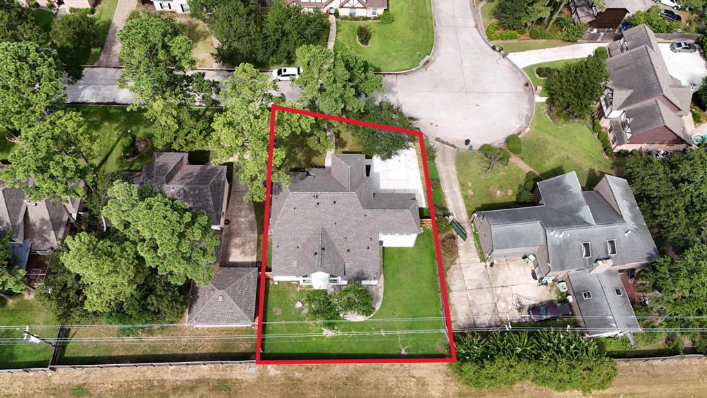 18307 Running Vine Lane