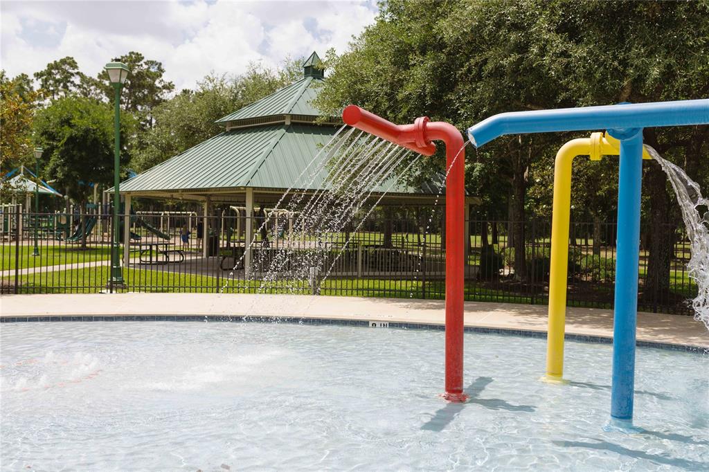 5510 Pine Wood Meadows Lane, Spring, Texas image 16