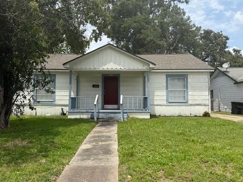 3825 Wentworth Street Houston TX 77004