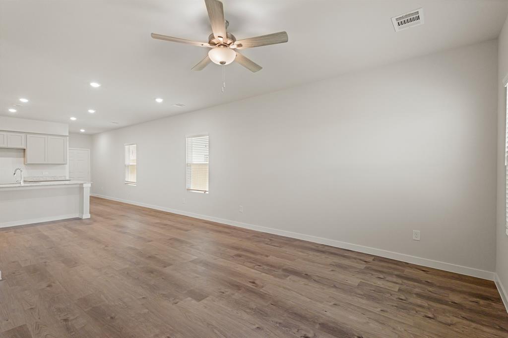 16891 Needlepoint Drive, Conroe, Texas image 8