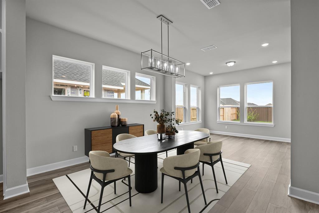 5202 Benton Woods Trail