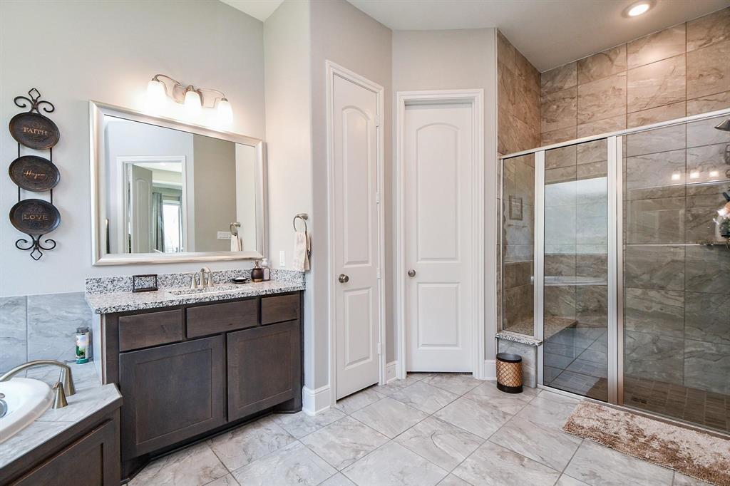 2510 Serene Path, Missouri City, Texas image 25