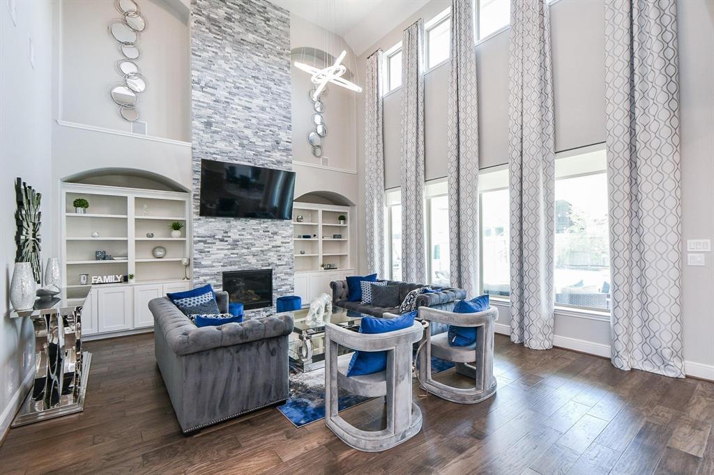 2510 Serene Path, Missouri City, Texas image 10