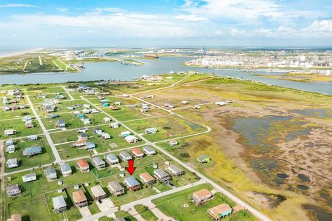 A home in Surfside Beach