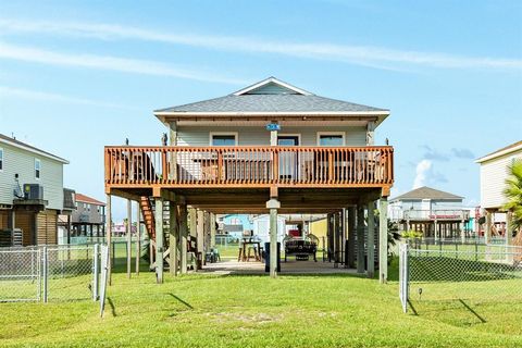 A home in Surfside Beach