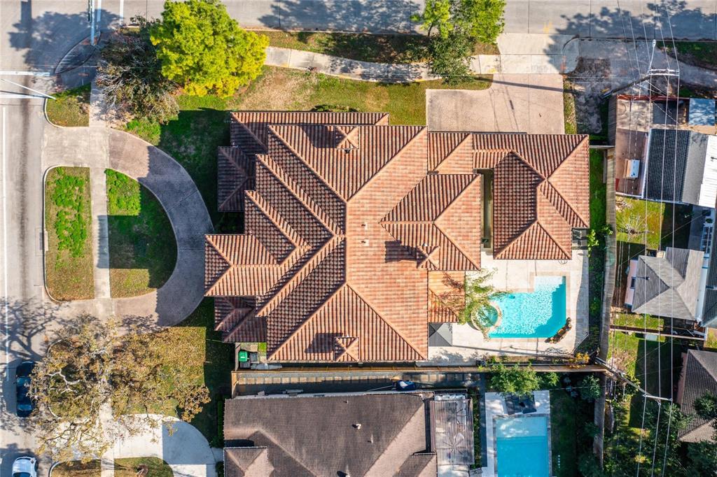 9761 Westview Drive