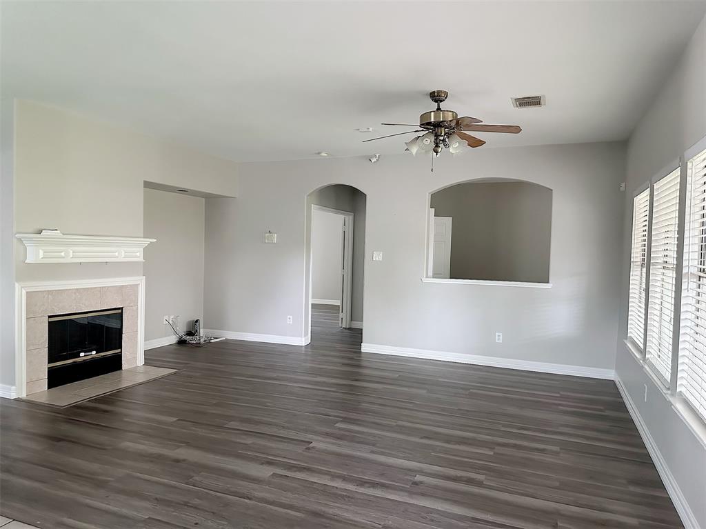15318 Griggs Point Lane, Sugar Land, Texas image 3