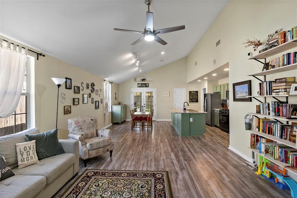 2113 Echols Street, Bryan, Texas image 3