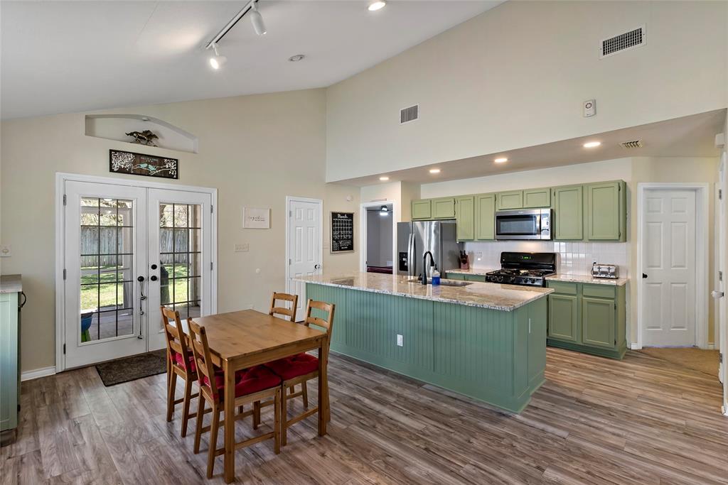 2113 Echols Street, Bryan, Texas image 9
