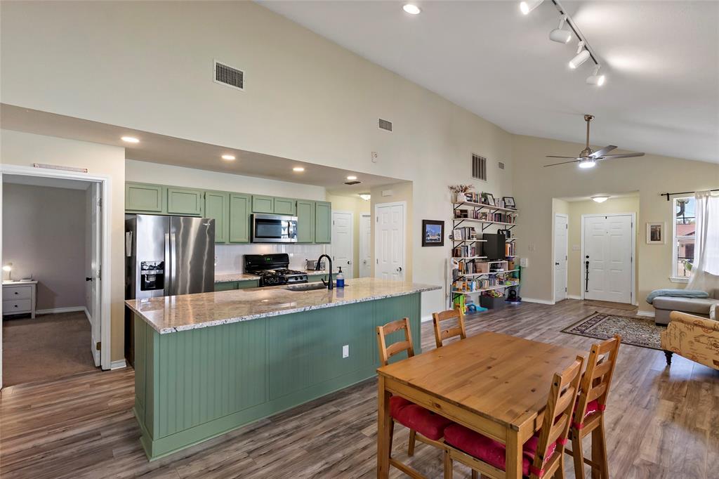 2113 Echols Street, Bryan, Texas image 10