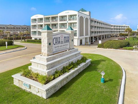 Condominium in Galveston TX 6102 Seawall Boulevard.jpg