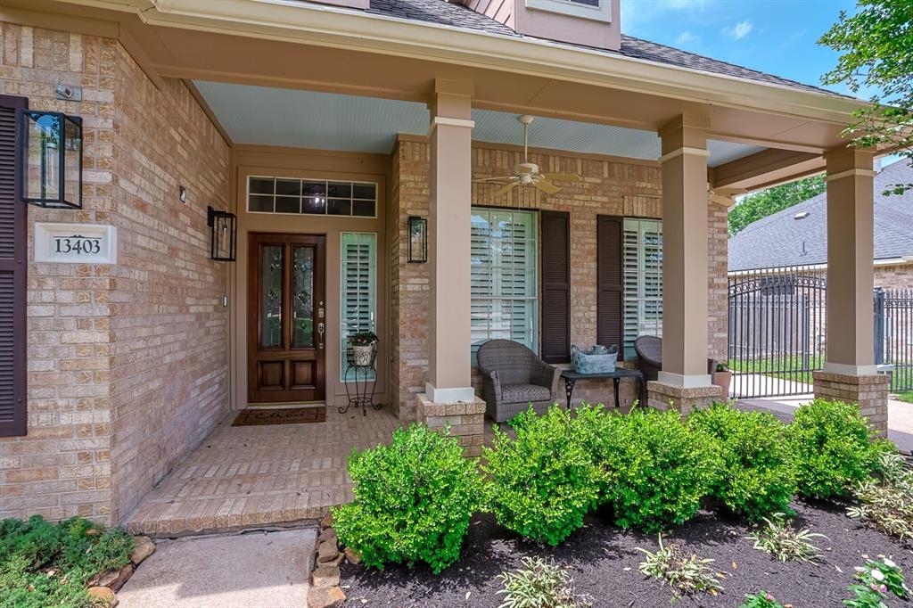 13403 E Belle Helene Circle, Cypress, Texas image 4