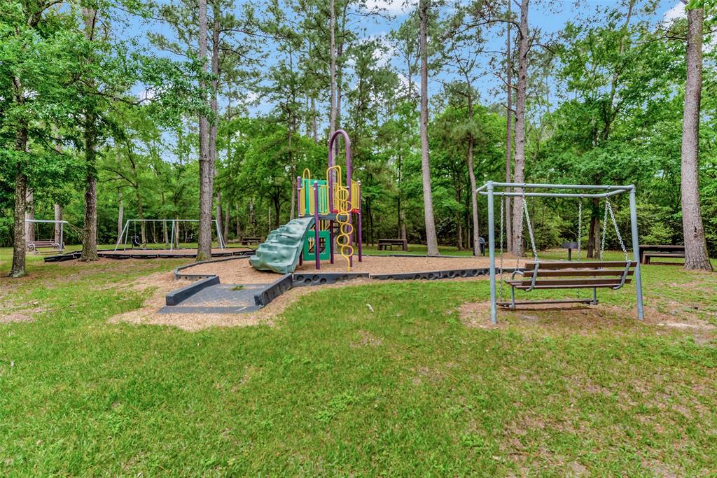 4307 Townes Forest Road, Friendswood, Texas image 39