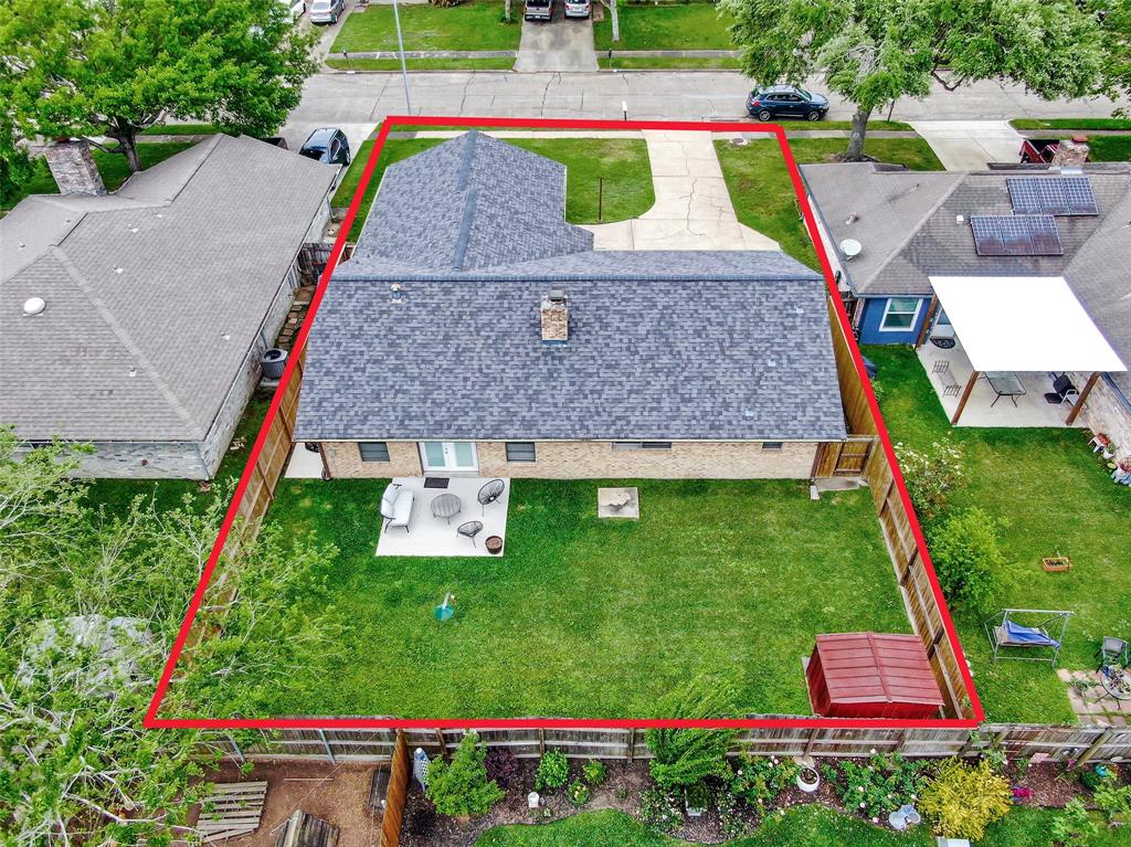 4307 Townes Forest Road, Friendswood, Texas image 35