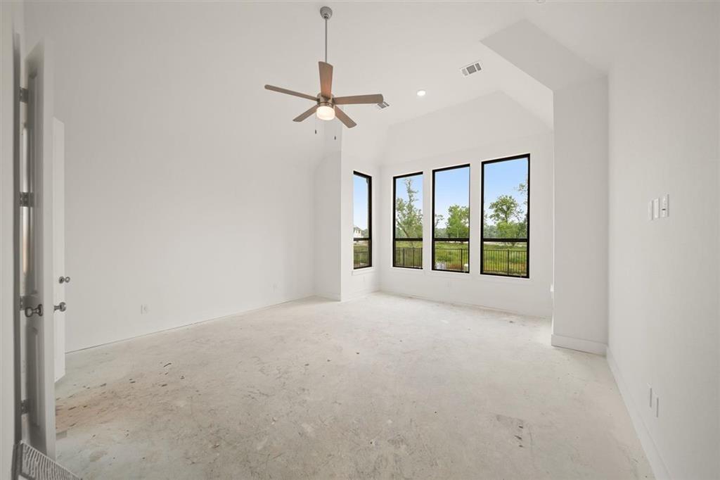 10410 Silver Shore Drive, Missouri City, Texas image 9